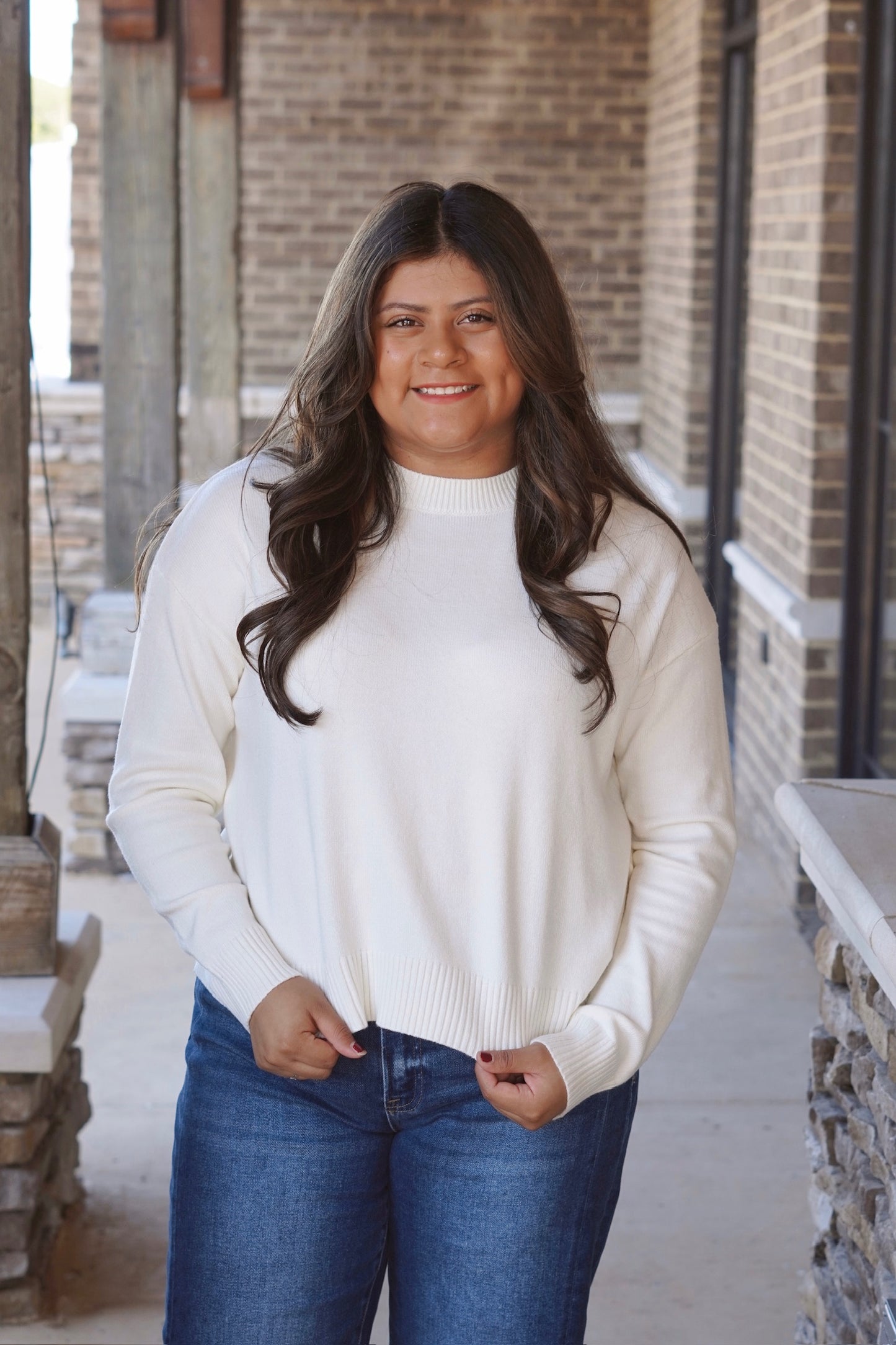 Reese Relaxed Knit Sweater, Long Sleeves, Loose Fit, Full Length, Knit Material, Colors: Cream