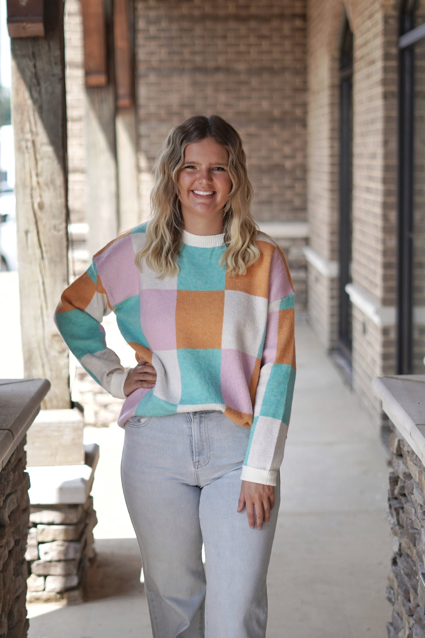 Camila Color Block Oversized Sweater
Round Neckline
Long Cuffed Sleeves
Color Block Pattern
Color: Cream
Full Length
Oversized Fit
100% Acrylic
Care Instructions: Dry Clean Only 