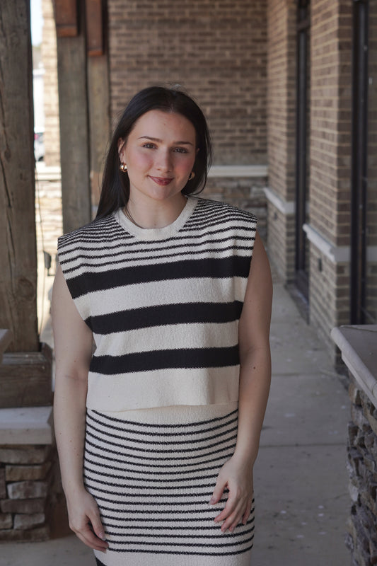 Sleeveless Top, Cream/Black Stripes, Cropped, Crewneck