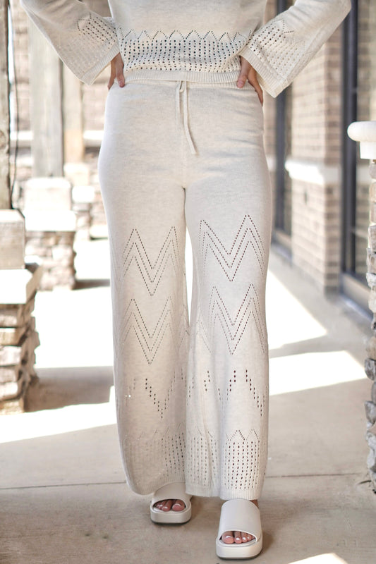 Dreamer Crochet Trim Pants
Crochet Trim Hem
Elastic Waistband With Drawstring
Inseam: 30"
Color: Oatmeal
Wide Leg Pants
Fabric Content: 60% Cotton, 40% Acrylic
Hand Wash Cold, Do Not Bleach, Do Not Tumble Dry.