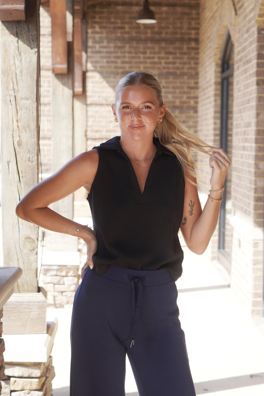 Spanx AirEssentials Polo Tank
V-Neckline With Collar
Lightweight spacer fabric with 4-way stretch
Optimal breathability for all-day comfort
Finely-knit structure offers exceptional softness
Sleeveless
Color:Very Black
Fabric Content: 47% Modal, 46% Polyester, 7% Elastane