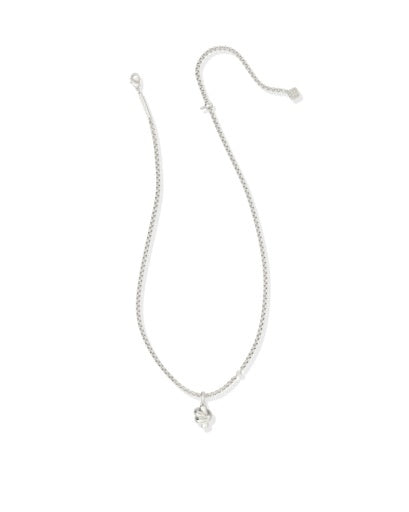 Sliver necklace with a sculptural knot pendant