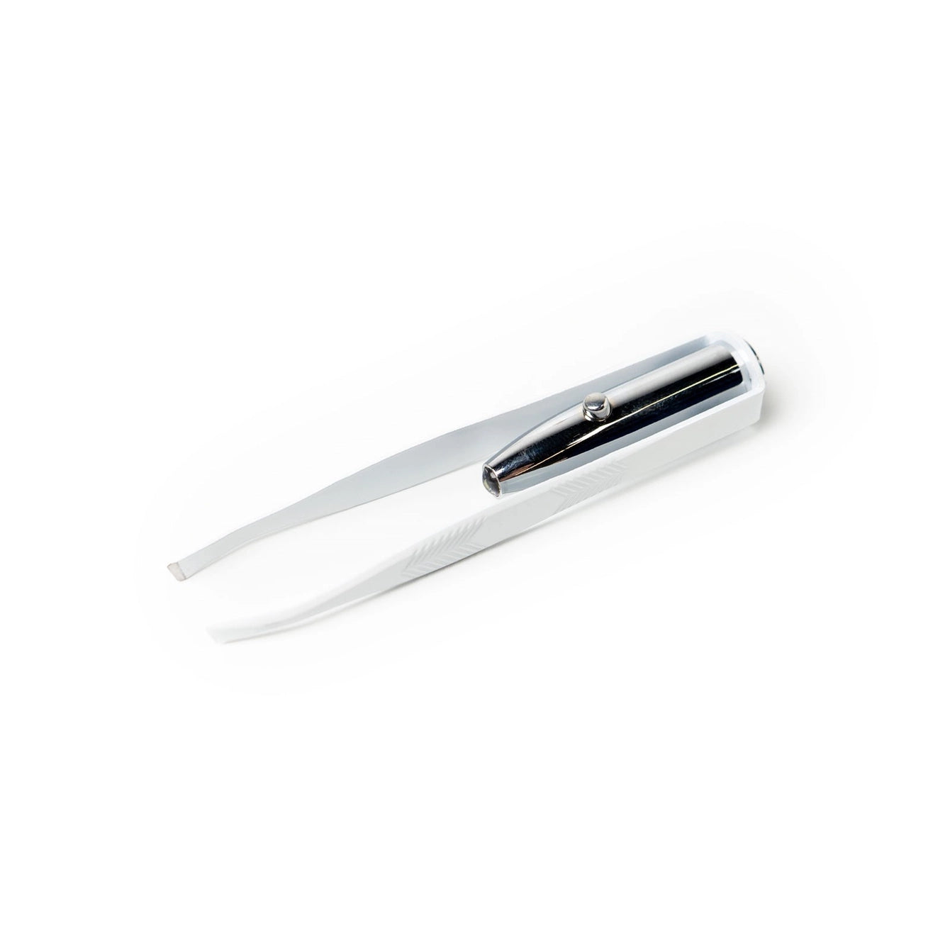 Precision grip tweezers t Targeted LED beam Easy & precise grooming Push button on/off Batteries included cloud color