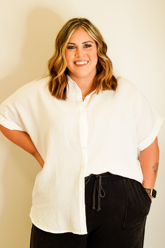 Shawna Off White Lush Blouse Crinkle Short sleeved Button down OFF WHITE 95% Polyester 5%Rayon Hand was cold, Do not Bleach, Line Dry, Iron Low