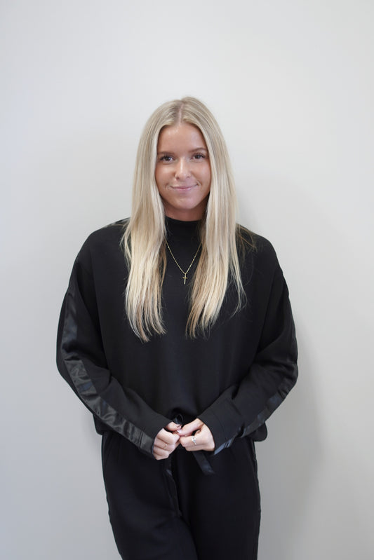 So Sleek Satin Trim Crew Neck Top Crew Neckline Long Sleeves Satin Trim on Sleeves Colors: Black, Full Length Relaxed Fit 48% Modal, 46% Polyester, 6% Spandex