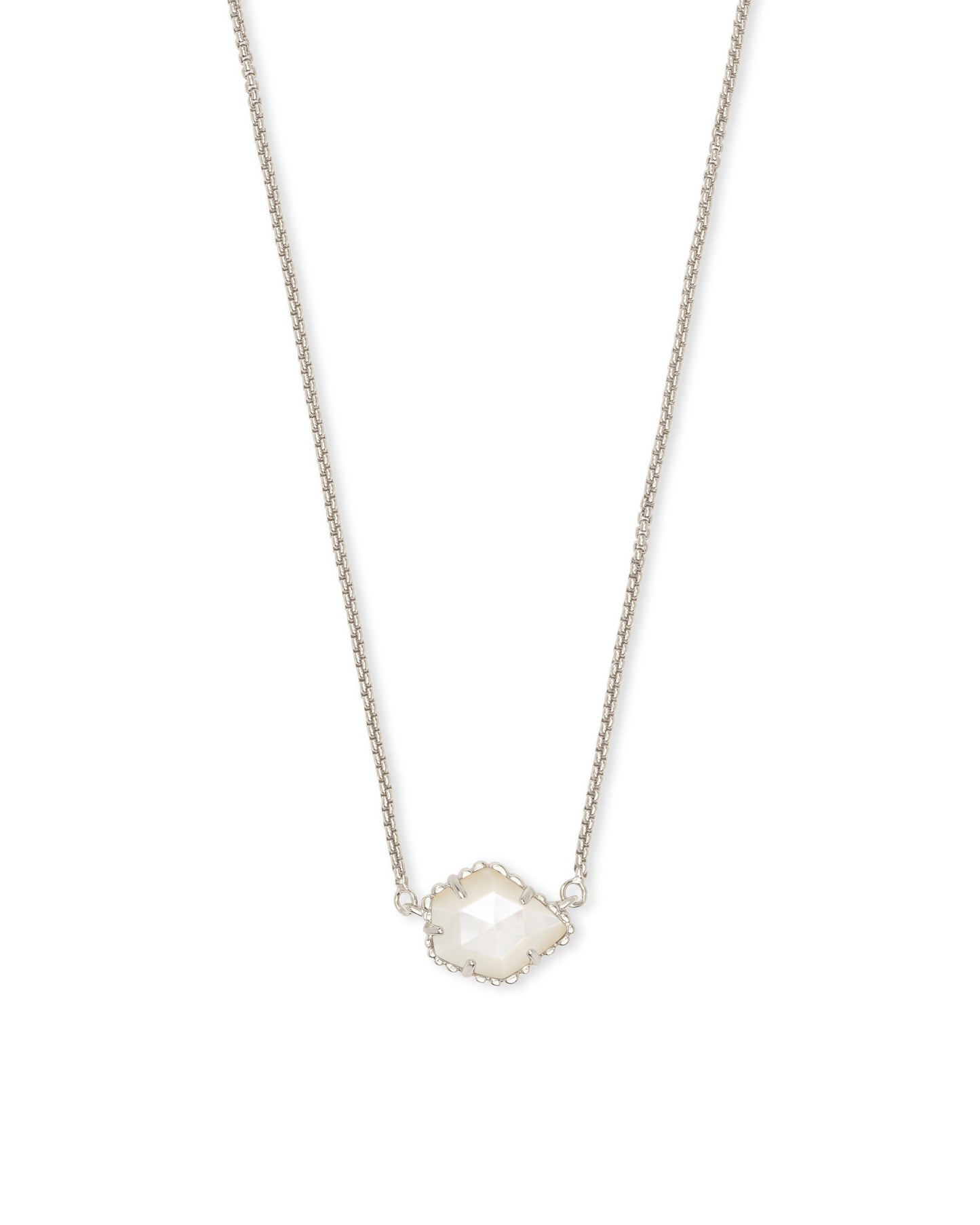 Kendra Scott Tess Pendant Necklace