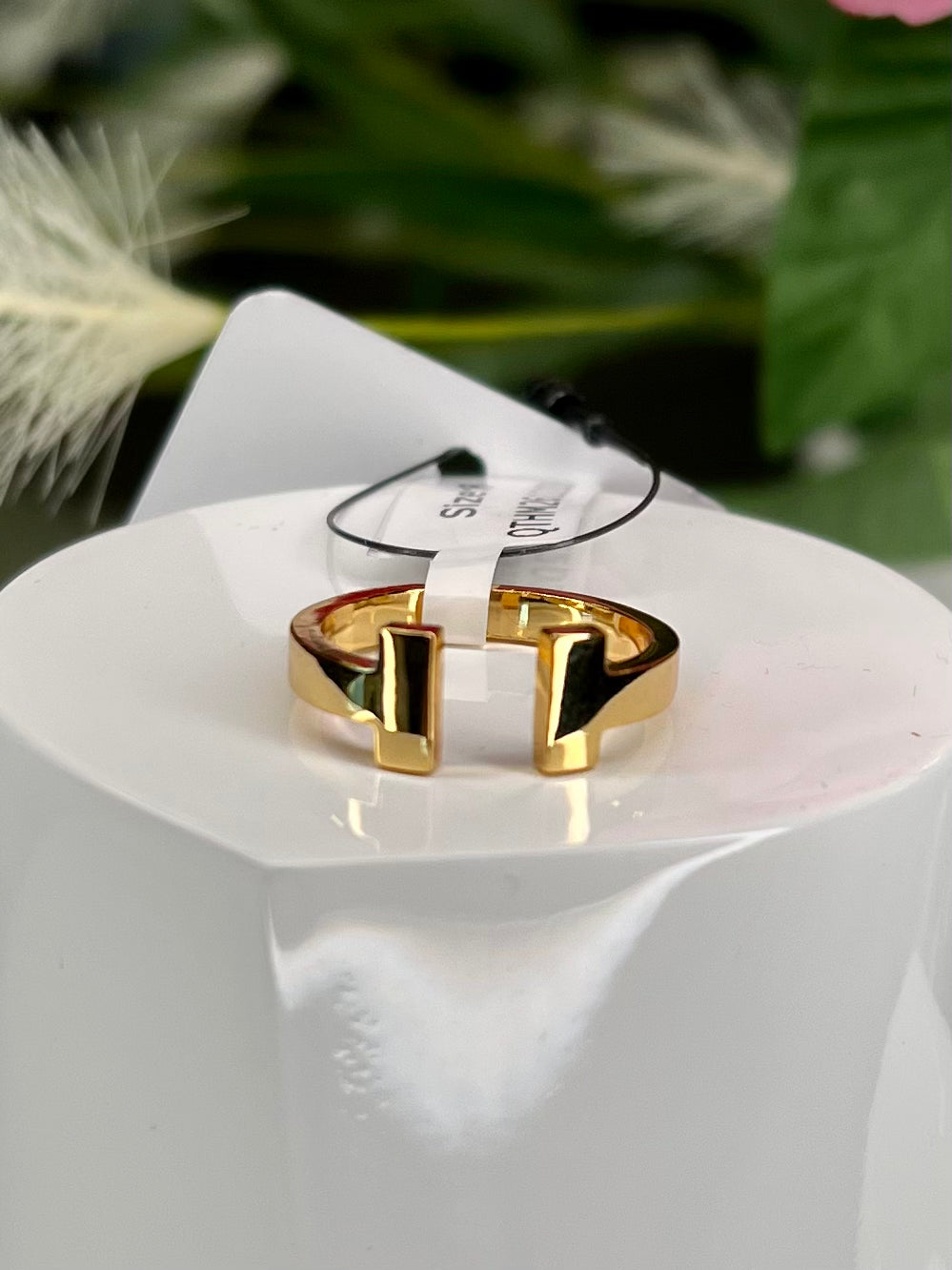 Vertical Bar Open Ring