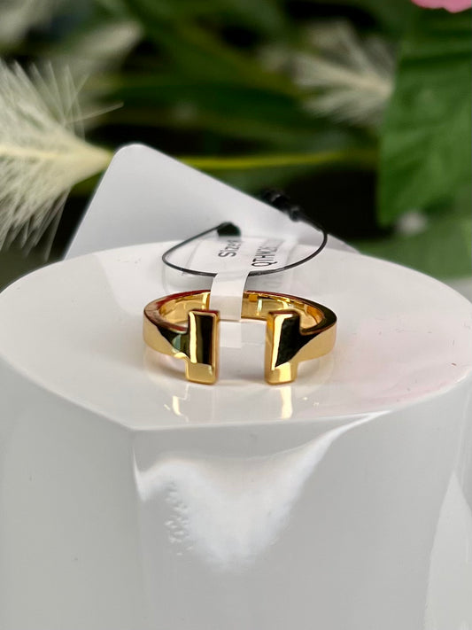 Vertical Bar Open Ring