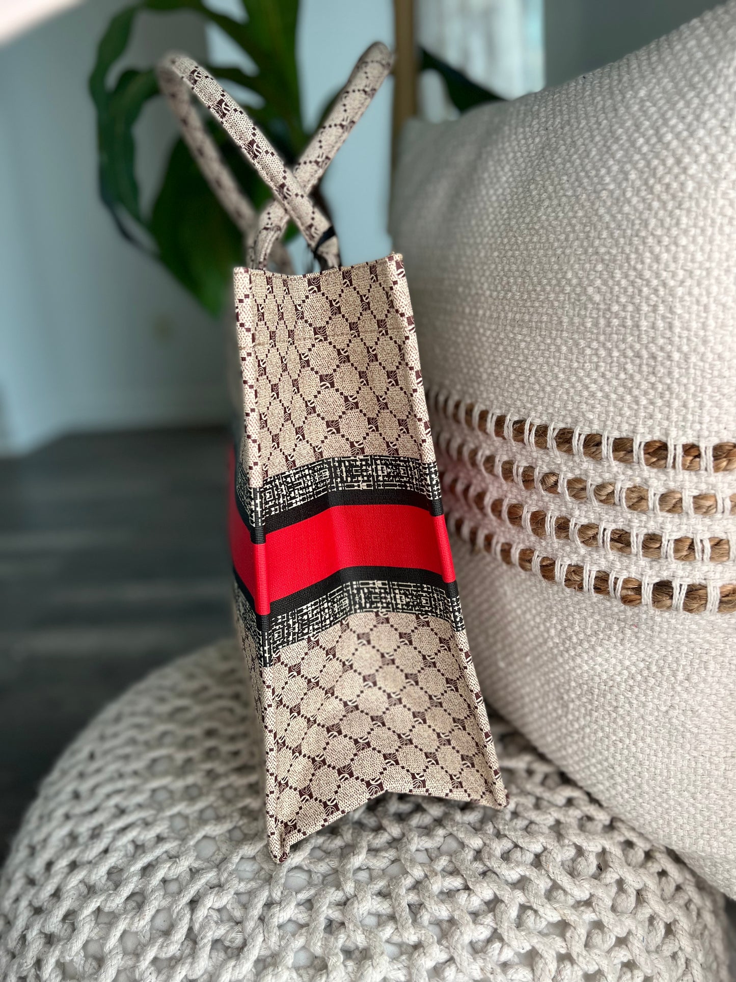 Fashion Pattern Stripe Bee Tote Bag