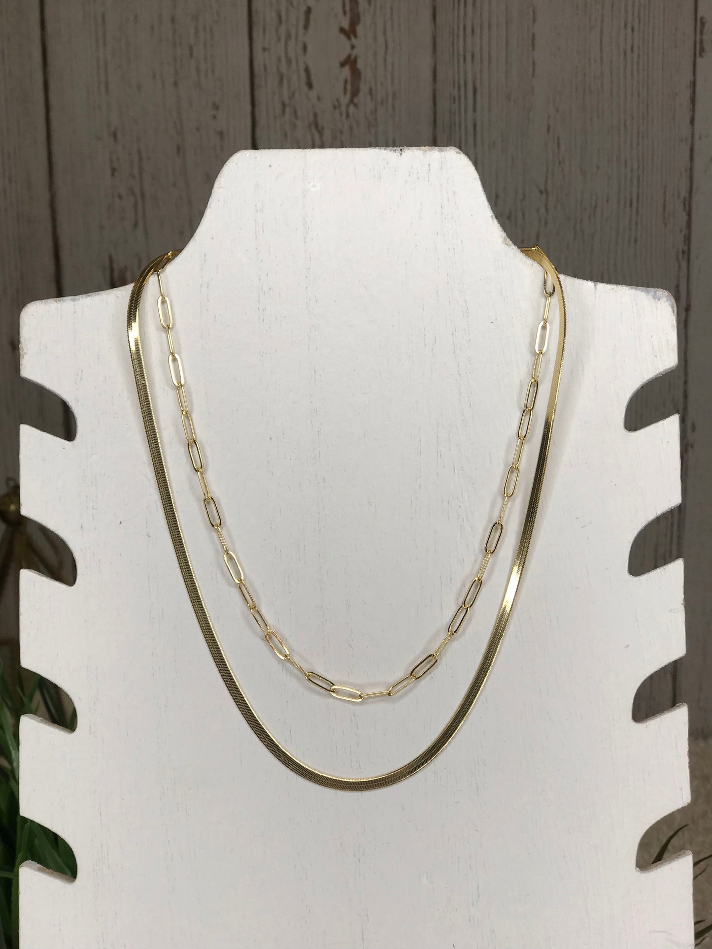 Gabby Snake Chain Layer Choker
