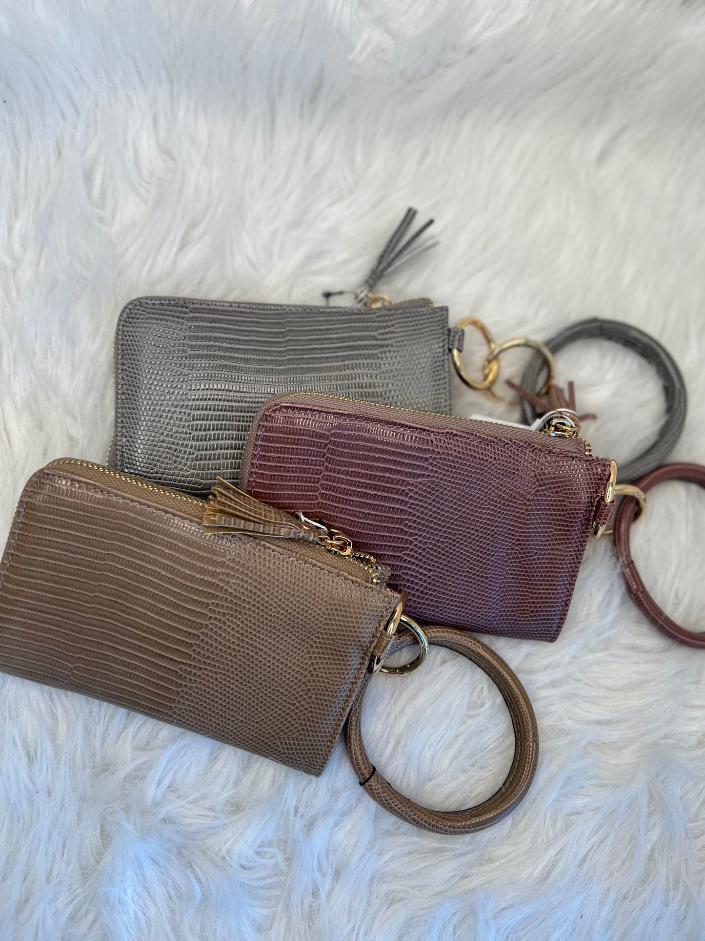 Liv Lizard Wristlet