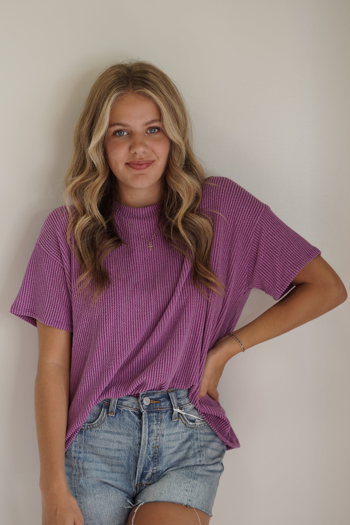 Grace Relaxed Rib Top Round Neck Short Sleeves Color: Lime 76% Polyester, 21% Rayon, 3% Spandex Hand Was Cold, Do not Bleach, Hand Or Line Dry Model is wearing size: Small
