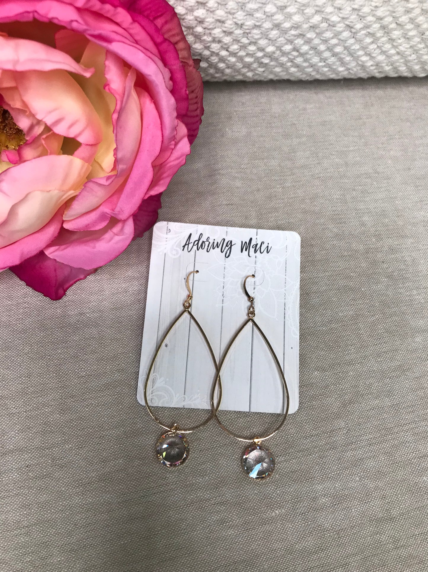 Olive Open Gold Teardrop Earring