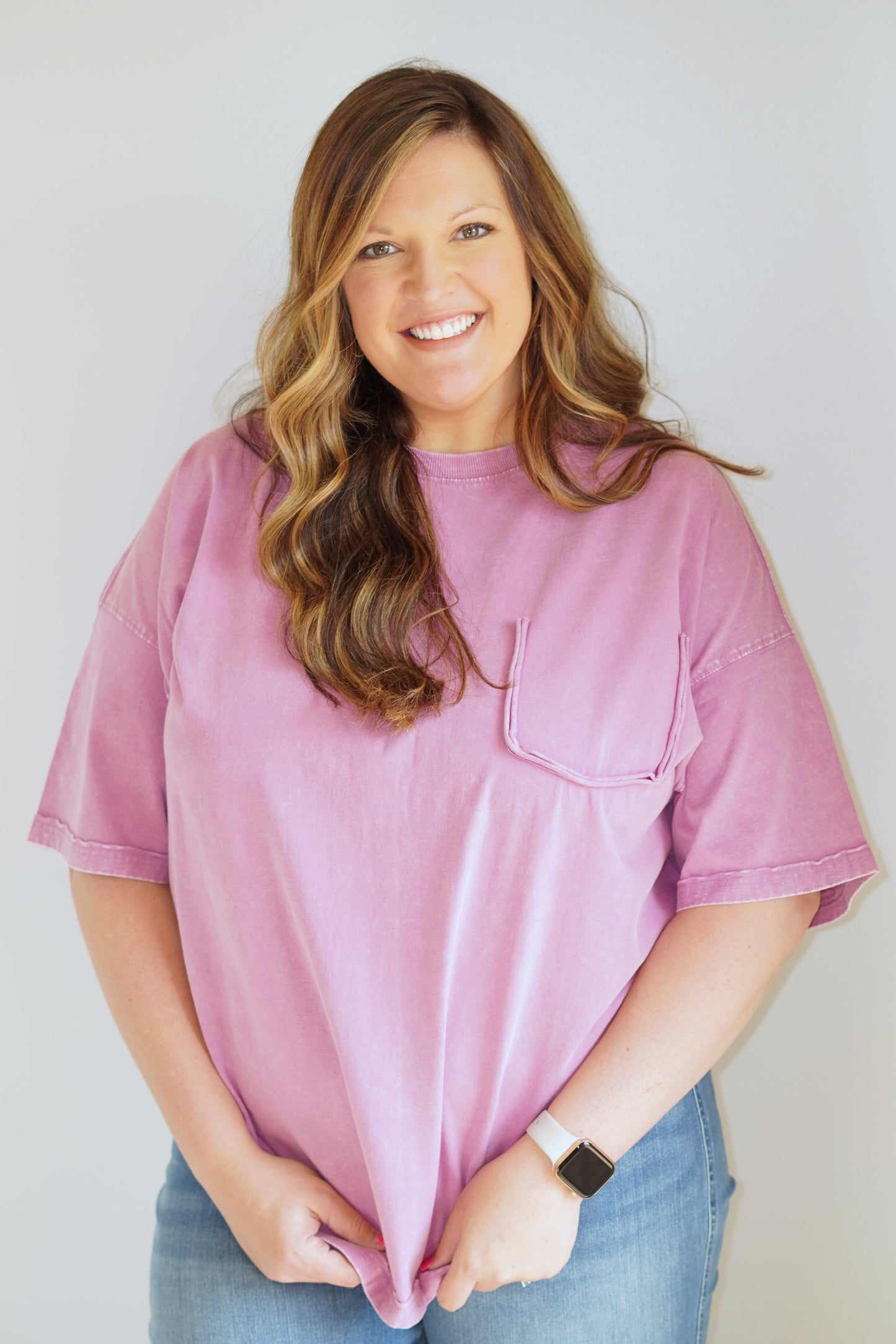 Lush Wren Washed Pink Tee Round Neckline Short Sleeve Faux Front Pocket Washed Pink Full Length Loose Fit 100% Cotton Care: Hand Wash Cold, Hang to Dry, No Bleach Model is wearing size 1XL