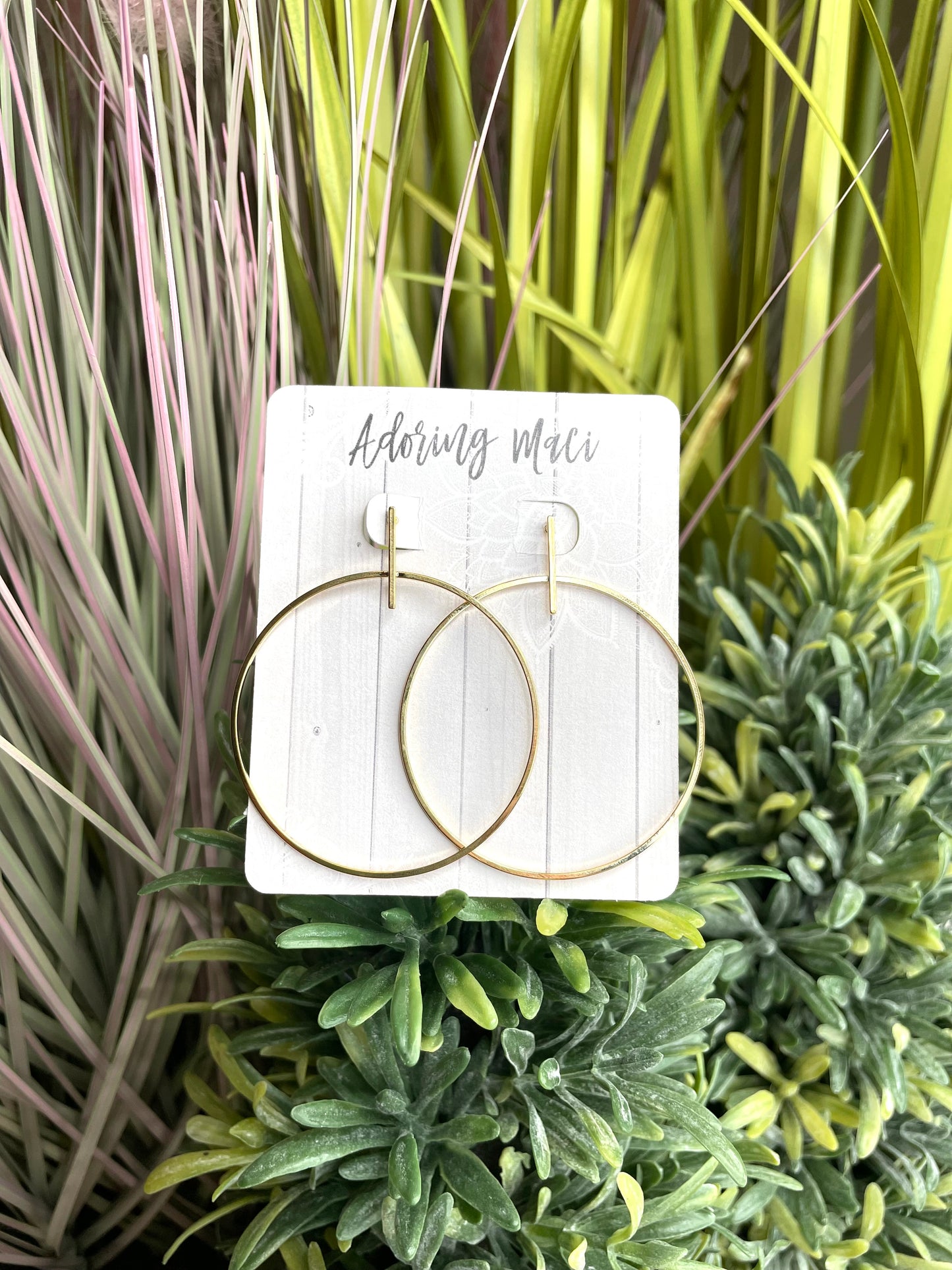 Engles Hoop with Bar Post Earring
