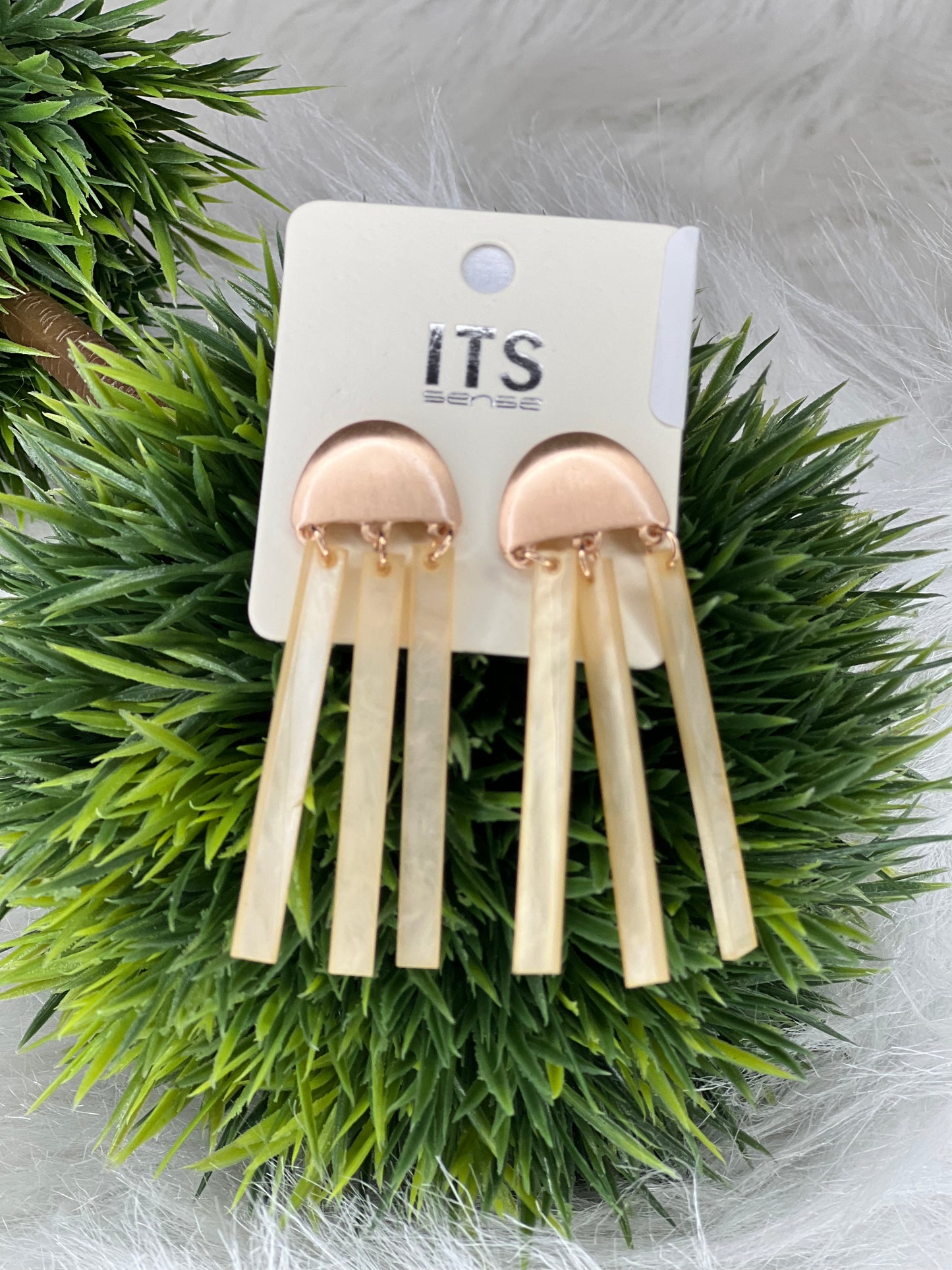 Crescent & Bar Acrylic Earring