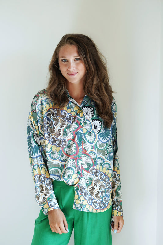 Val Vibrant Green Mix Button Up Blouse Collared Neckline Long Cuffed Sleeves w/ Buttons Button Up Feature Green Mix w/ Vibrant Colors Satin Look Loose Fit 100% Polyester