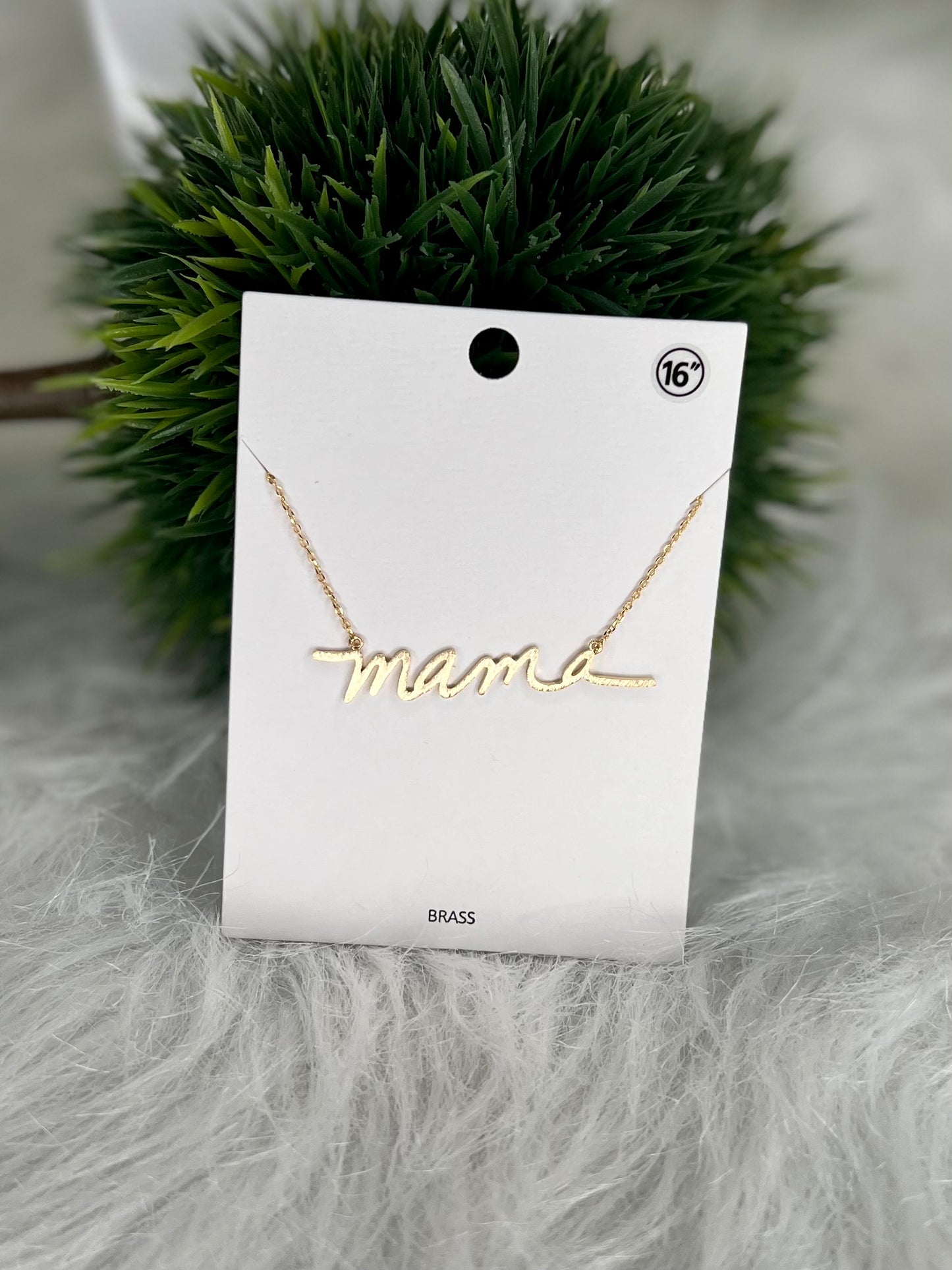 MAMA Pendant Necklace