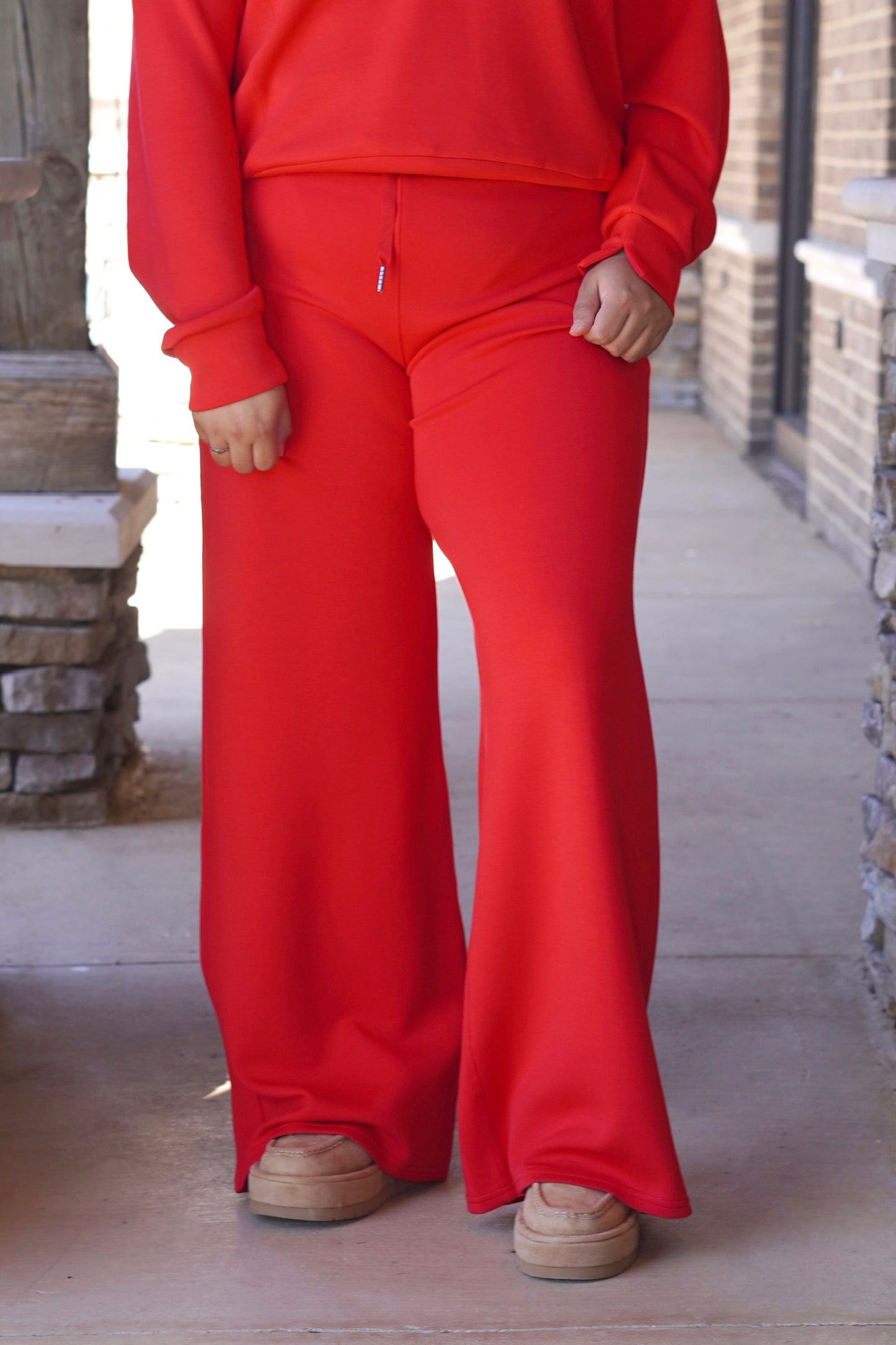 Spanx AirEssentials Wide Leg Pants, Elastic Waistband, Drawstring, Mid-rise
Relaxed fit, Spanx Red