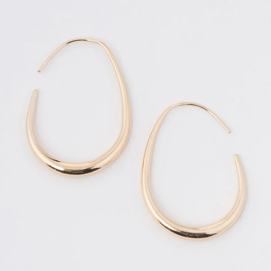 The Gold Medium Graduated Oval Hoop Earrings feature a modern elongated oval hoop design. 