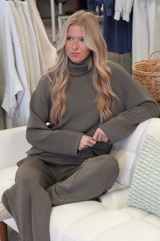 Spanx AirEssentials Turtleneck, Long Sleeves, Turtleneck, Super-soft, light-as-air fabric, 4-way stretch for maximum comfort, Hip-Length Pullover: Hits at the natural waist for a flattering fit, Soft Spacer Fabric: Luxurious, light-as-air fine knit provides the ultimate drapey softness, Colors: Mineral