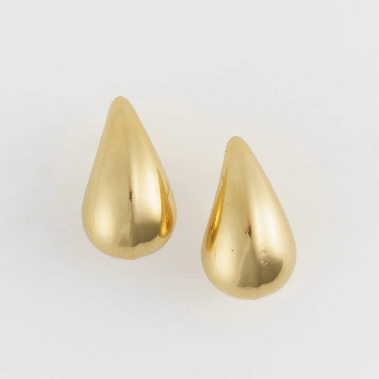Tear Drop Earrings Gold