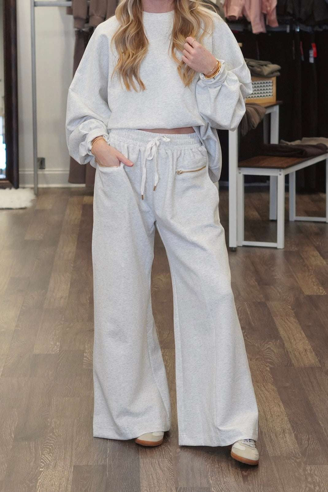 Wide Leg Sweatpant, Elastic Waistband With Drawstring, Gold Zipper Detail, Pockets, Wide Leg Pants, Heather Grey