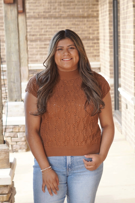Cinnamon Cable Knit Sweater Top, Mock Neckline, Sleeveless, Full Length, Cable Knit Material, Relaxed Fit. 