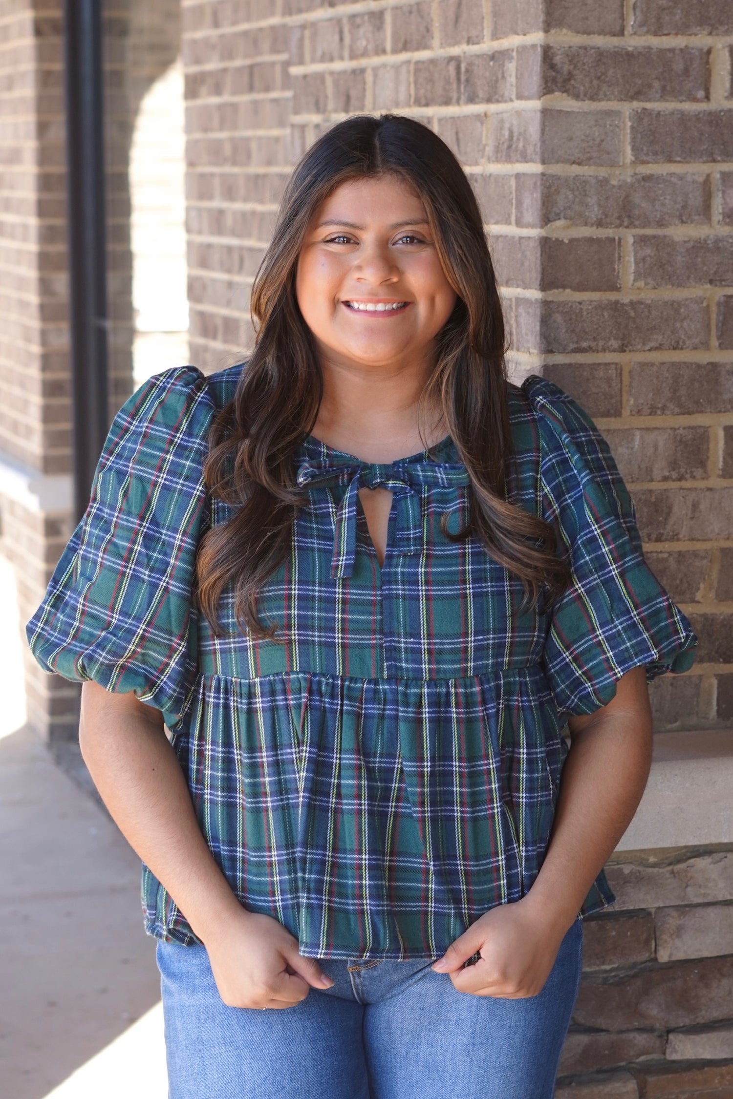 Baby Doll Top, Round Neckline, Baby Doll Style, Short Puff Sleeves, Plaid
Green based plaid with red and blue, Bow Detail