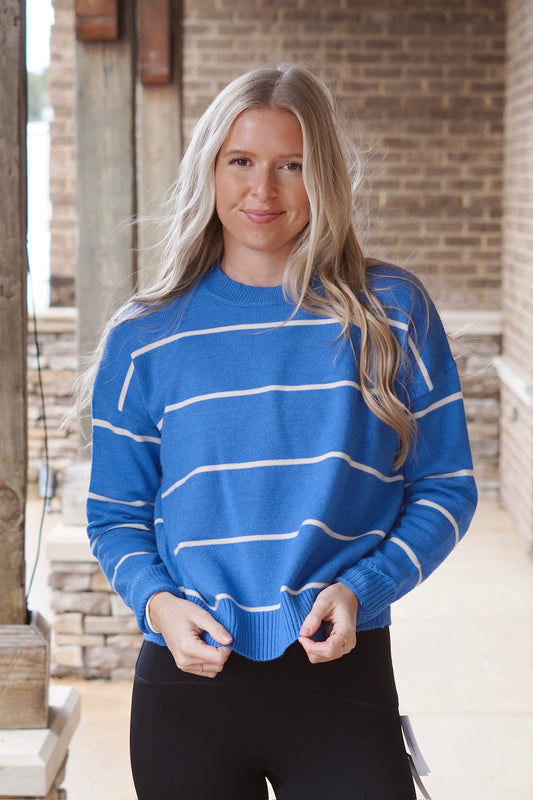 Saylor Timeless Striped Sweater, Round Neckline, Long Sleeves, Striped, Colors: Blue, Relaxed Fit, Full Length