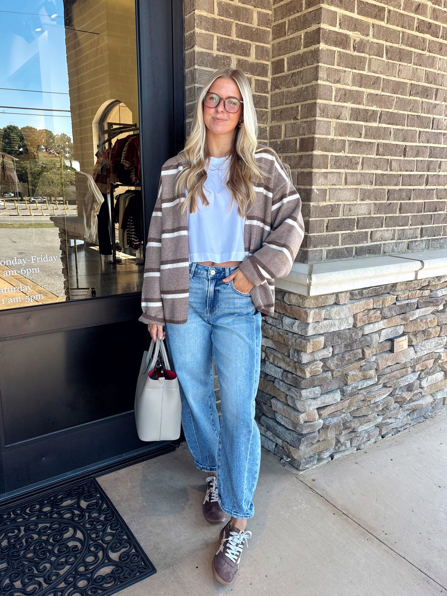 Bailey Medium Wash Barrel Jeans
