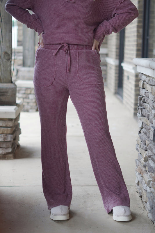 Stay stylish this Fall wearing the Remi Relax Waffle Knit Pants! These comfy pants are the perfect staple to have in your wardrobe for Fall! Complete the look with its matching Roxy Relax Waffle Knit Top!