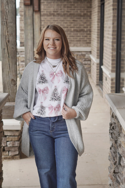 Cozy Up Heather Gray Cardigan. Long Sleeves. Oversized. Full Length.
Color: Heather Gray
Fabric Content: 60% Acrylic, 25% Polyester, 11% Nylon, 4% Spandex