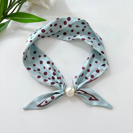Polka‑Dot Print Scarf with Magnetic Buckle