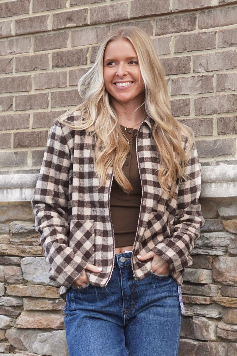 Belle Brown Gingham Jacket, Collar Neckline, Zip Up, Long Sleeves, Color: Brown, Relaxed Fit, Full Length