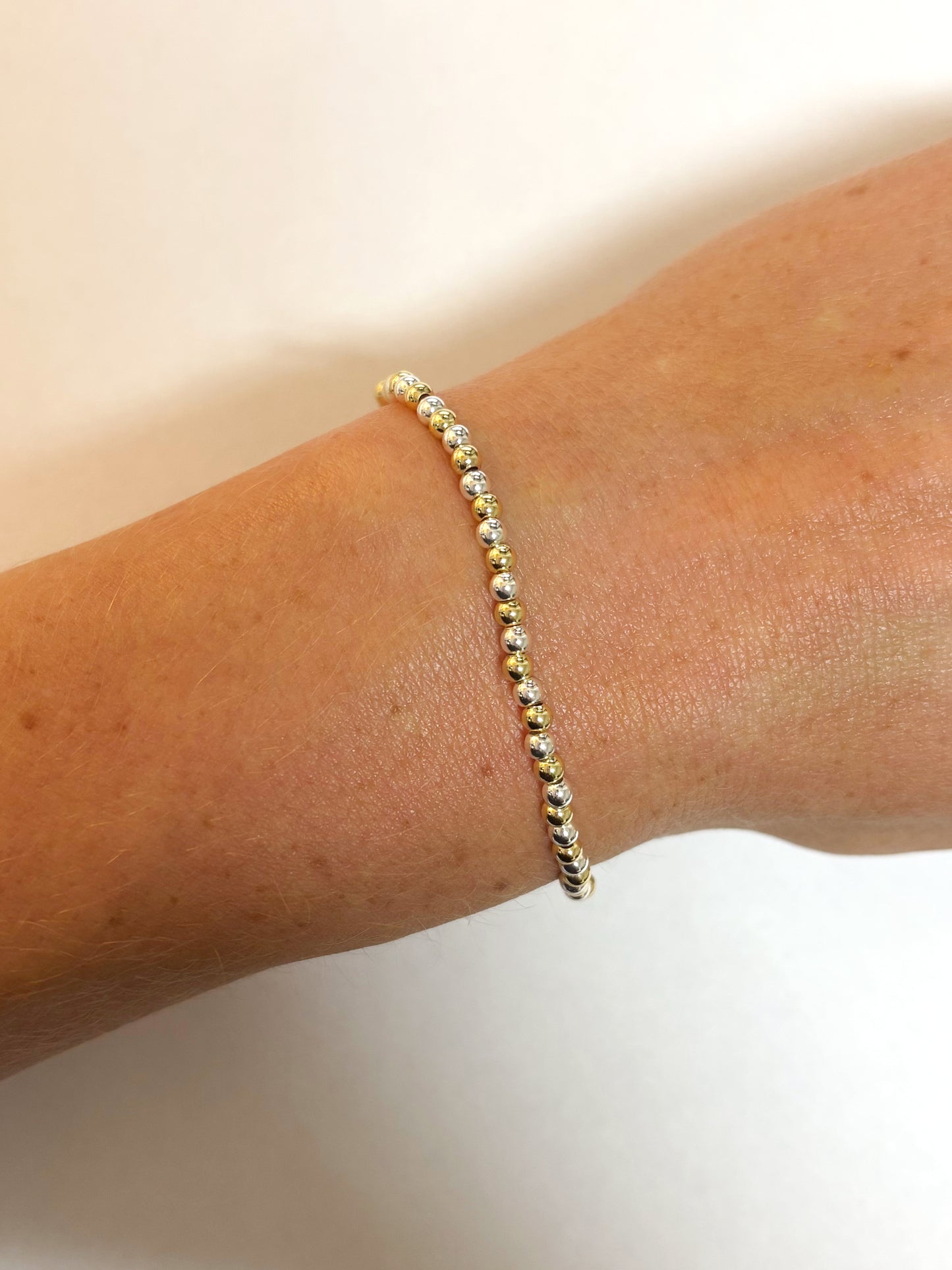 3mm Silver And Gold Mixed Round Beaded Bracelet