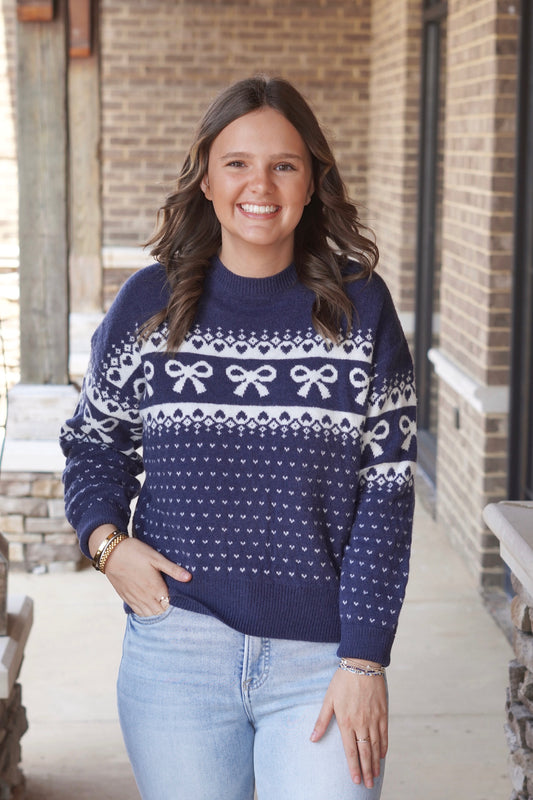 Bow And Heart Knit Sweater, Round Neckline, Long Sleeves, Knit Material, Bow And Heart Design, Relaxed Fit, Full Length, Colors: Navy, White