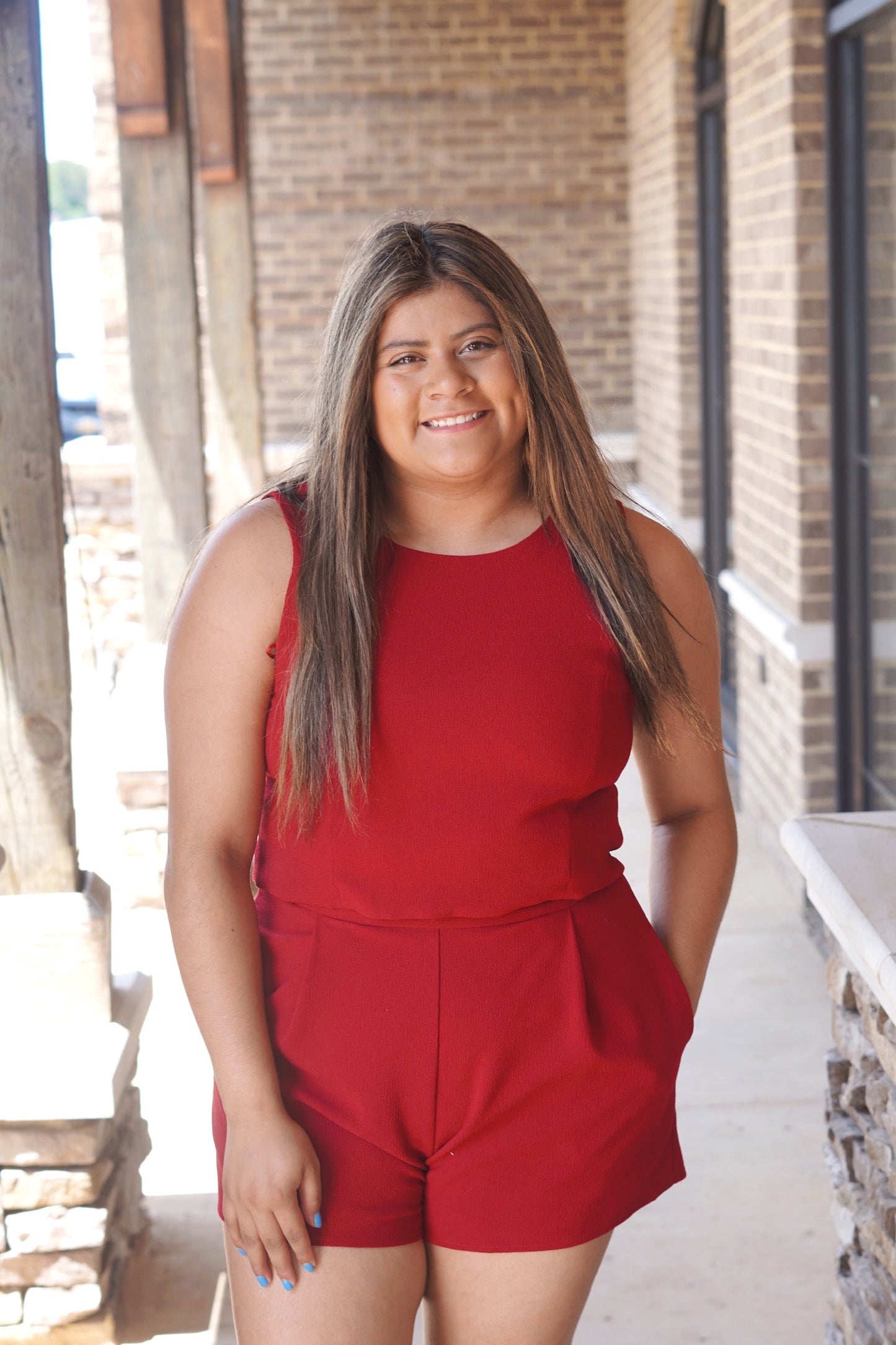 Piper Cropped Sleeveless Top
Round Neckline
Sleeveless
Cropped
Back Zipper Closure
Red