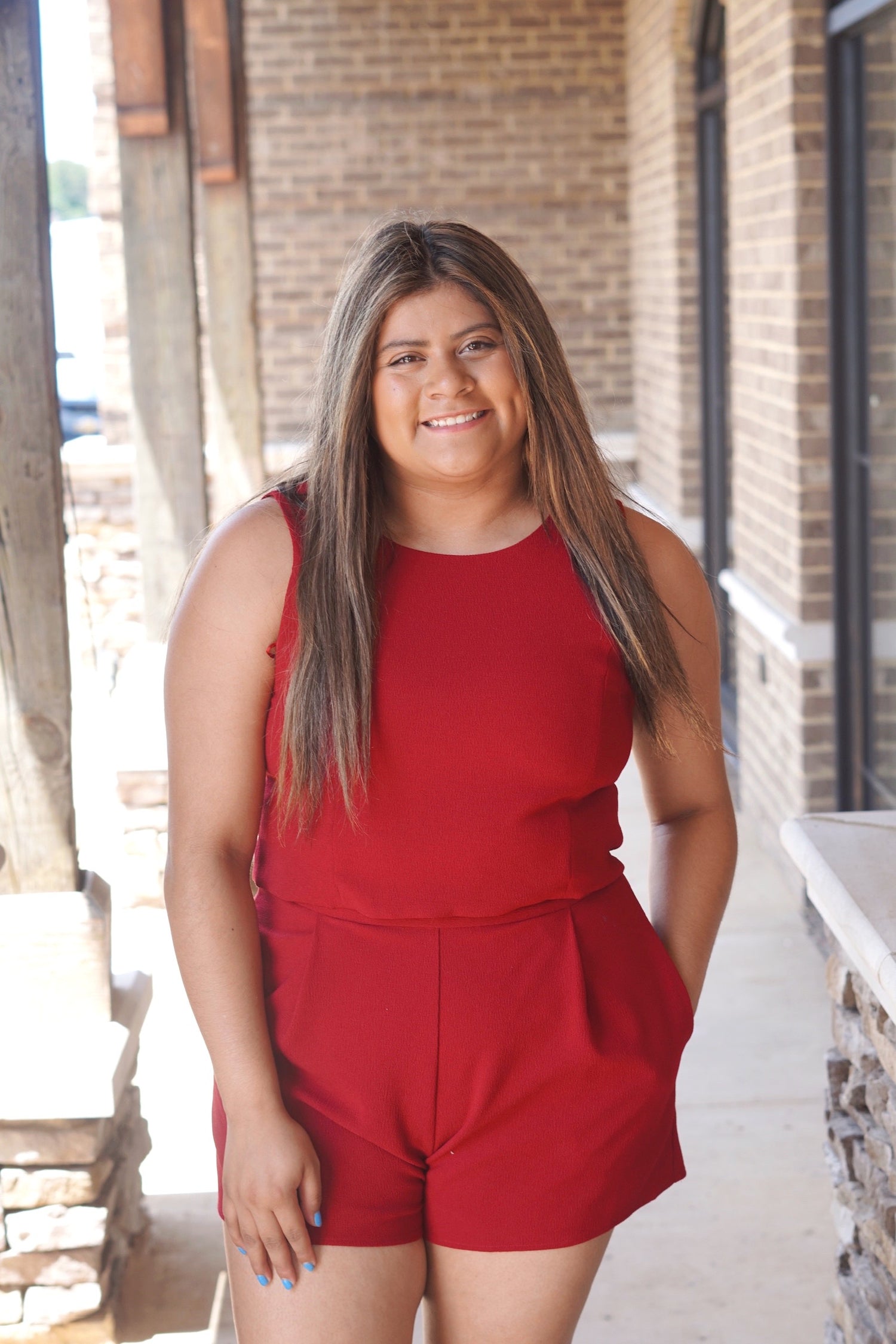 Piper Cropped Sleeveless Top
Round Neckline
Sleeveless
Cropped
Back Zipper Closure
Red