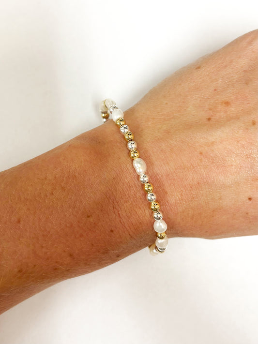 4mm Silver And Gold Mixed Baroque Pearl Beaded Bracelet