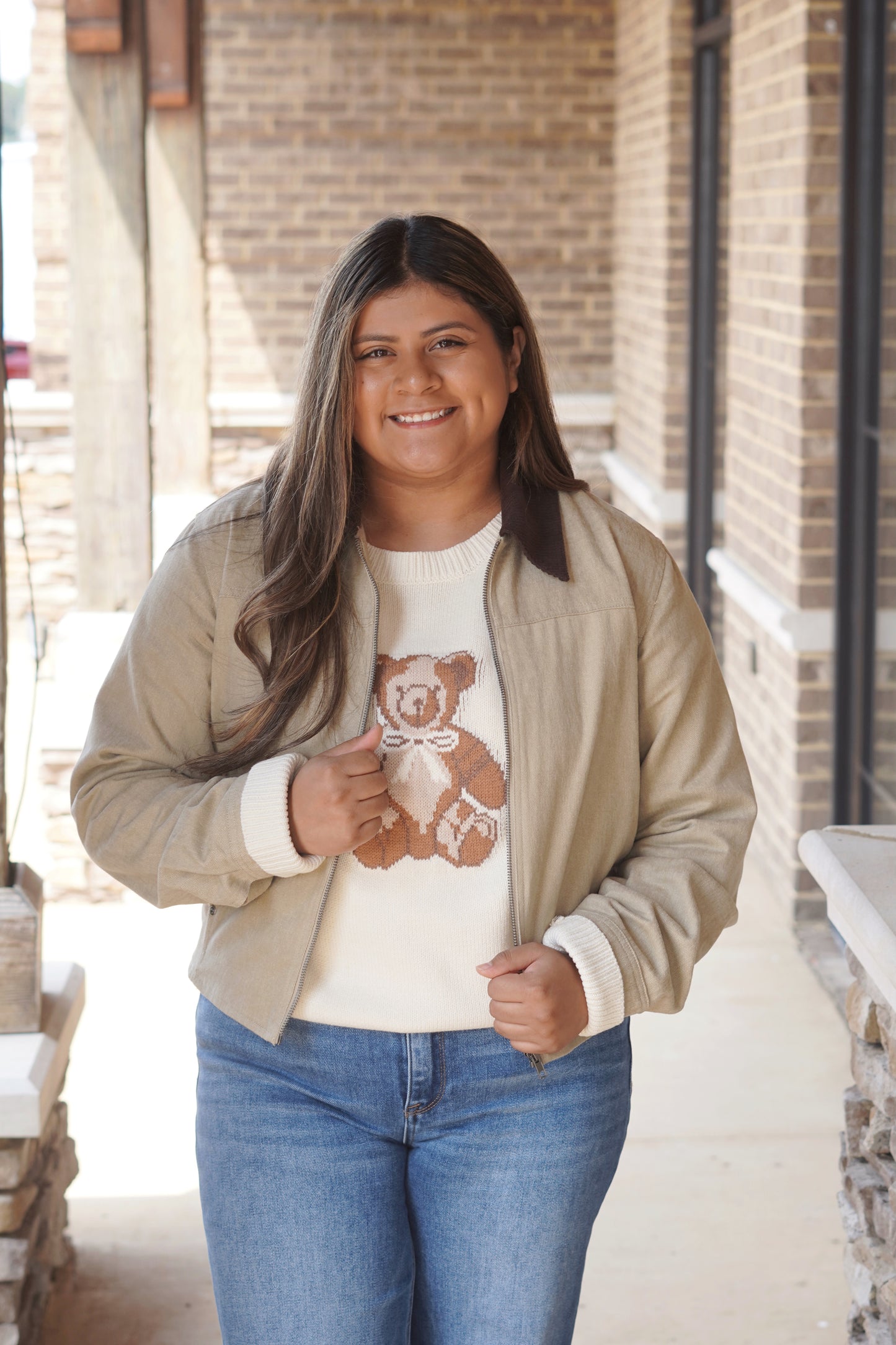 Corduroy Contrast Collar Jacket, Collar Neckline, Long Sleeves, Relaxed Fit, Pockets, Zip Up, Color: Khaki. 