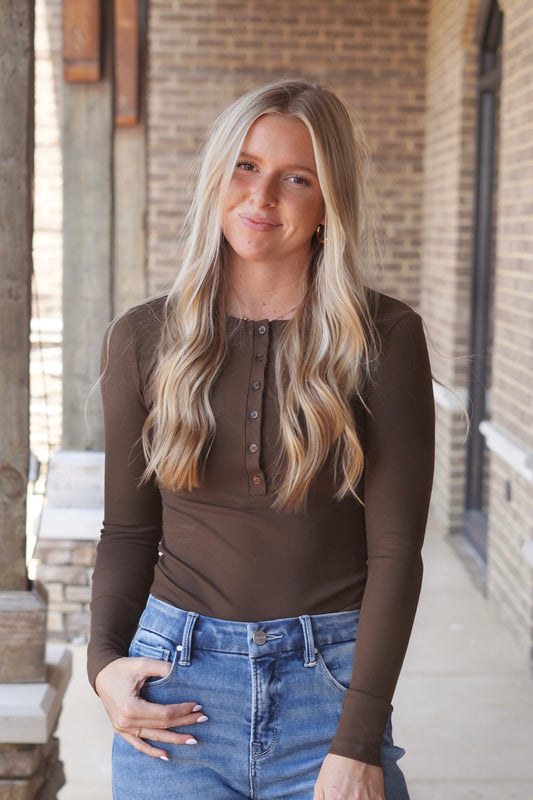 Henley Ribbed Long Sleeve Top, Round Neckline, Long Sleeves, Half Button Down, Colors: Brown,Fitted, Ribbed Material, Waistline Length