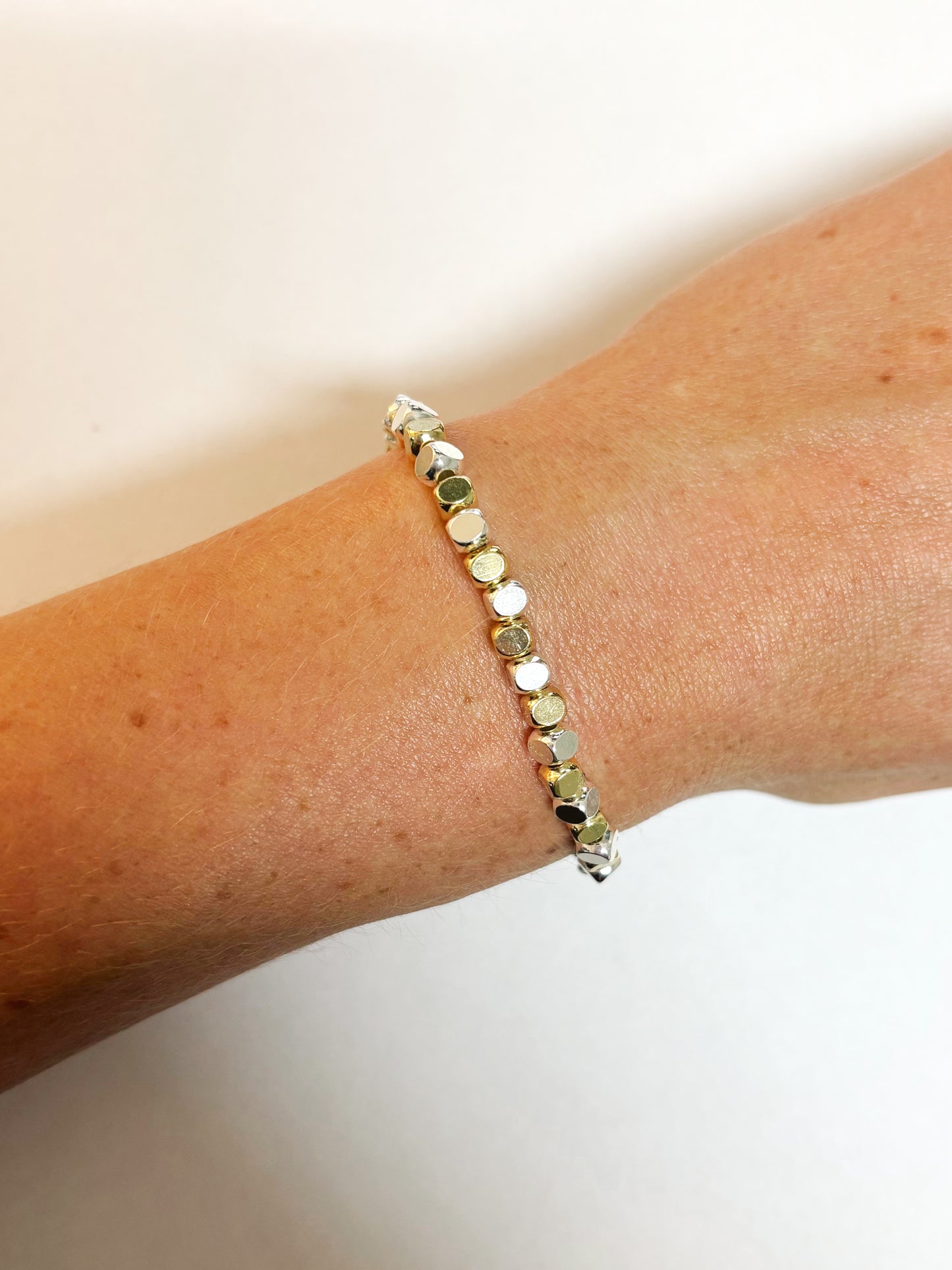 4mm Silver And Gold Mixed Cube Beaded Bracelet