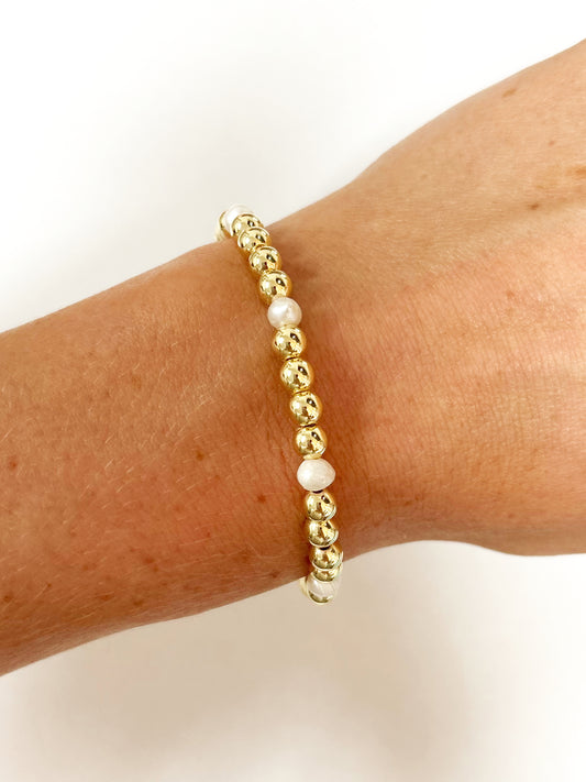 5mm Gold And Pearl Beaded Bracelet