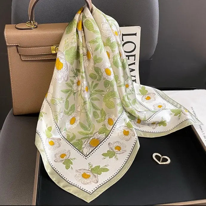 Spring Meadow Daisy Silky Feel Scarf