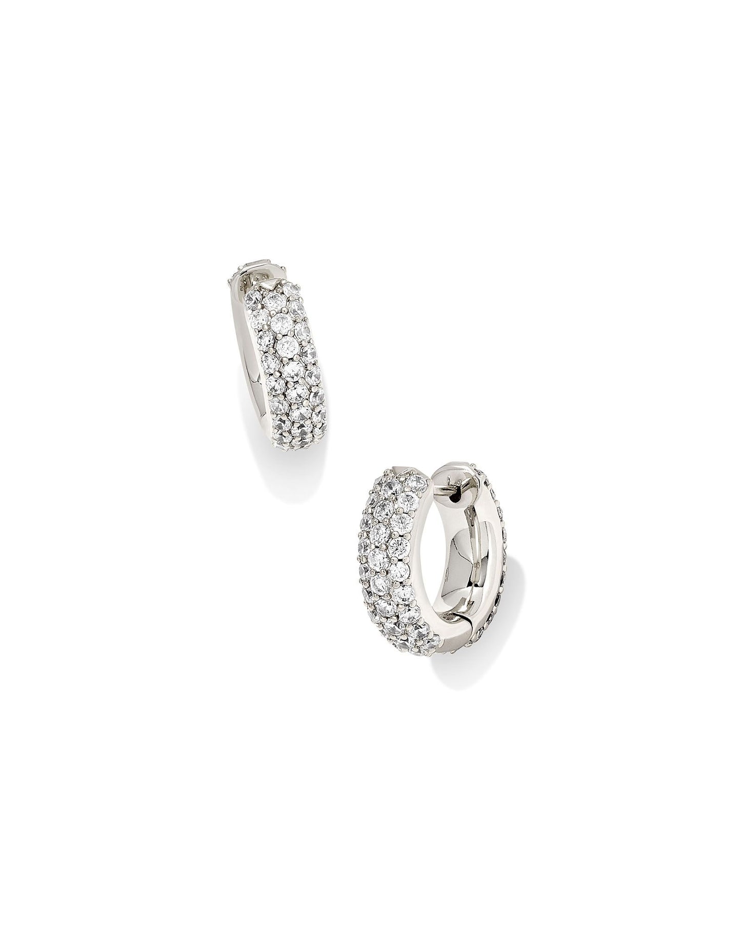 Mikki Pave Huggie Earring Rhodium Metal
0.97' OUTSIDE DIAMETER
Rhodium Metal
Snap Closure