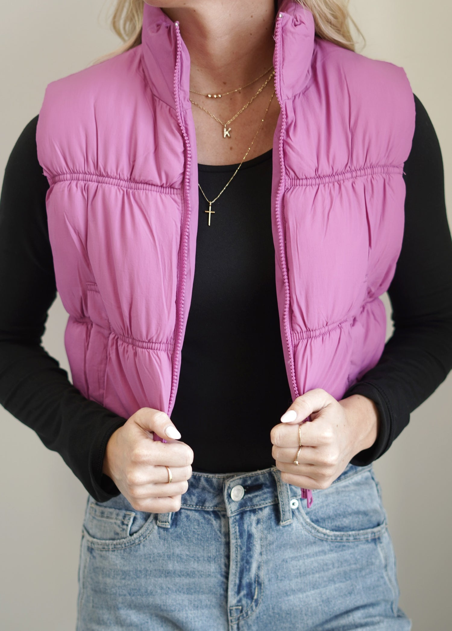 The Essential Cropped Puffer Vest Collar Neckline Sleeveless Pockets orchid color Cropped Length 100% Nylon