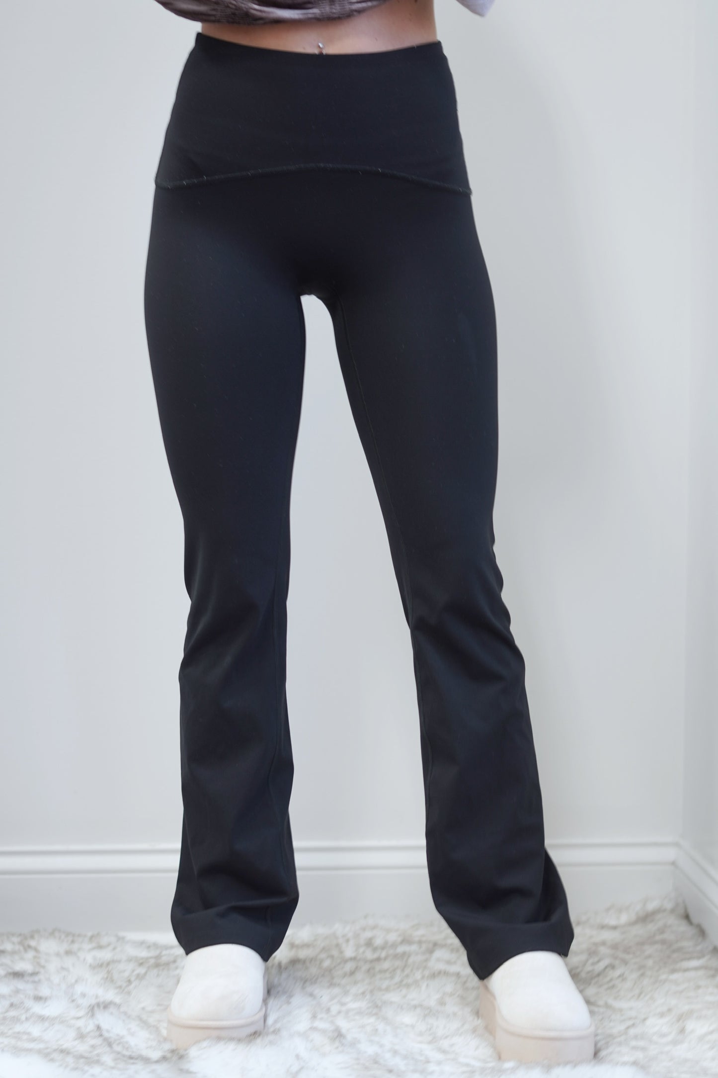 Spanx Booty Boost Yoga Flare Pant