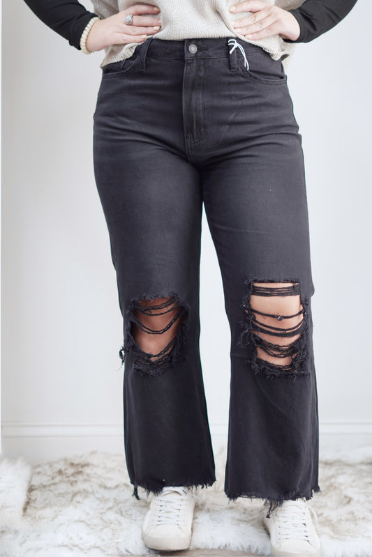 Bentley Black Vintage Cropped Flare Jeans Button/Zipper closure Cropped Length Flares Color/Black Distressed Knees 100% Cotton