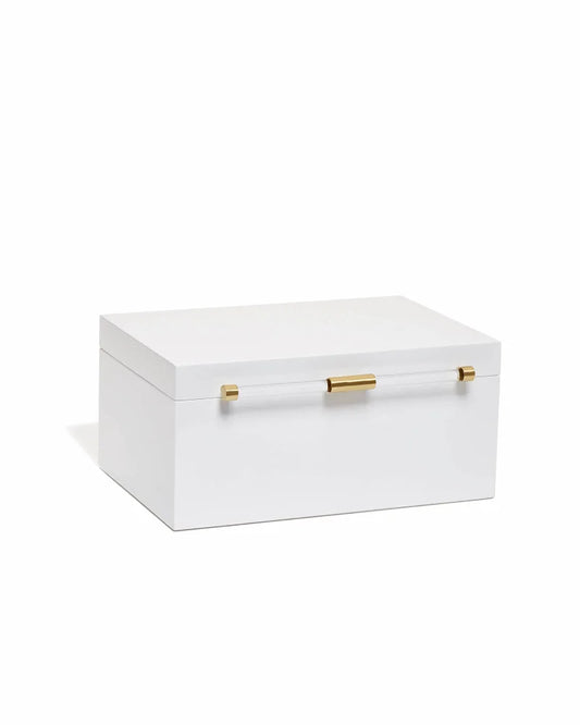 Kendra Scott Medium Jewelry Box White Lacquer Engineered Wood  Size: 11"  x 7.5"  x 5"   Weight: 4.5lbs  Material: Antique Brass Internal Mirror